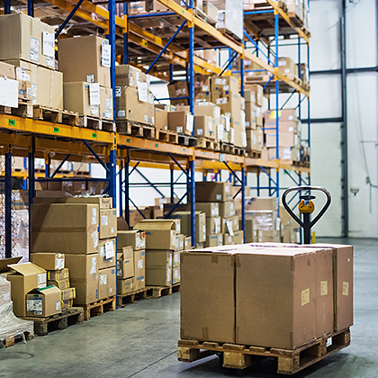 Flutningar og vörustjórnun