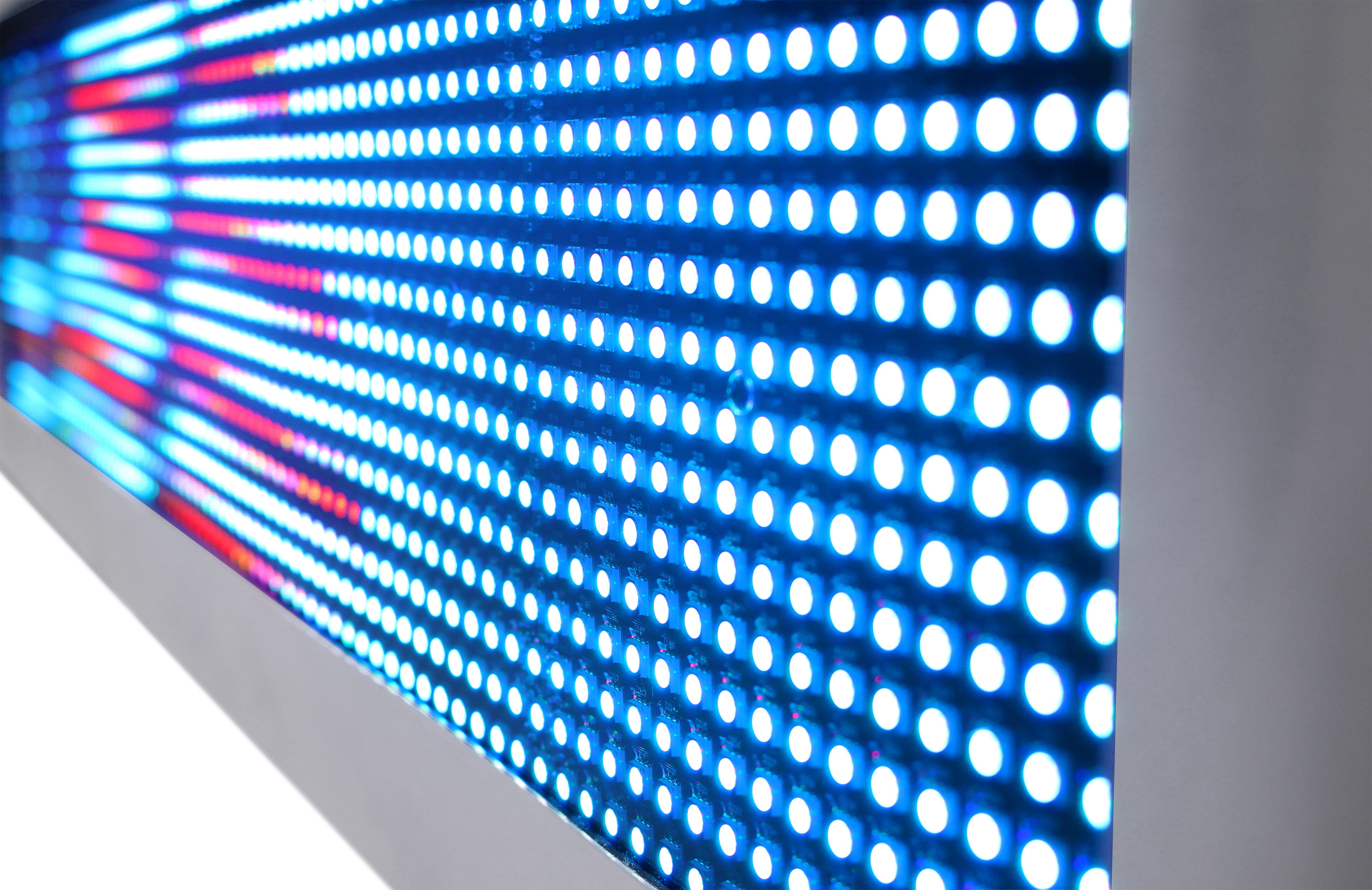 SB600 LED skjár nálægt